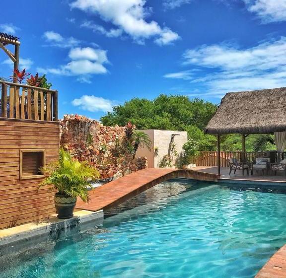 호텔 Hurricane Jeri Gardens