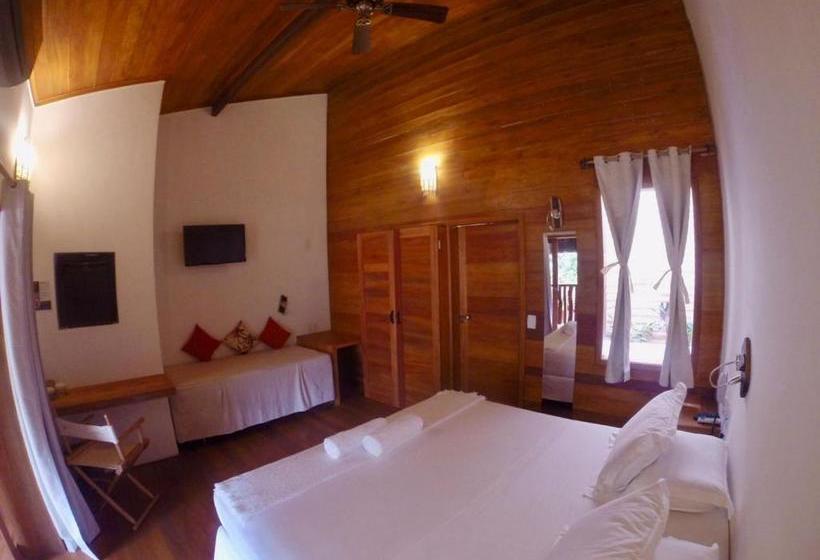 호텔 Hurricane Jeri Gardens