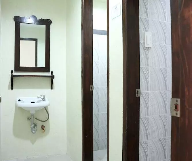 ホテル Metro Vigan Inn