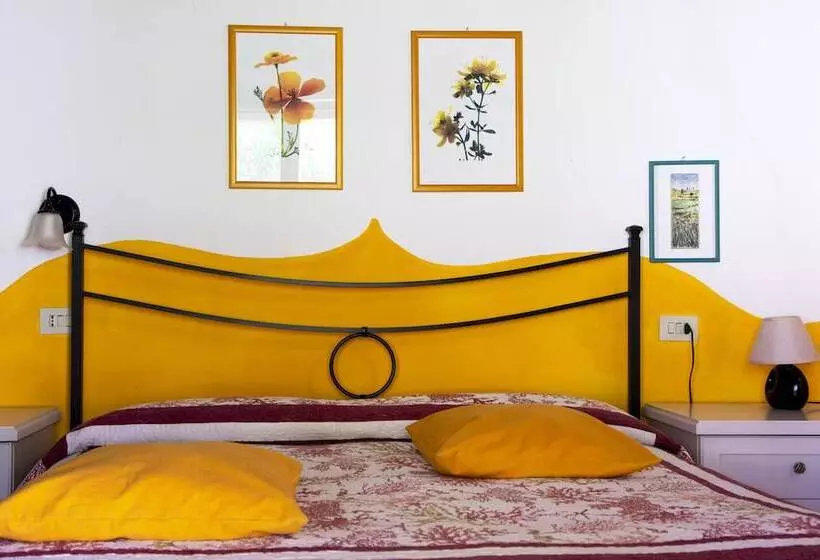 هتل روستایی Agriturismo La Luciana