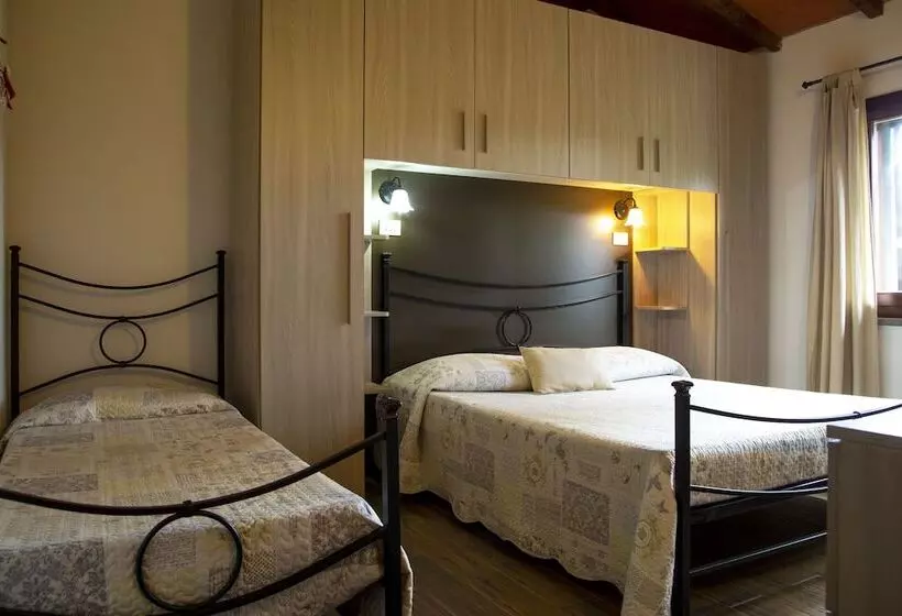 هتل روستایی Agriturismo La Luciana