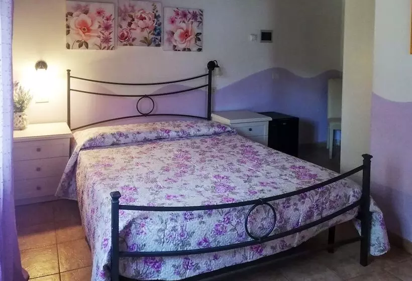 هتل روستایی Agriturismo La Luciana