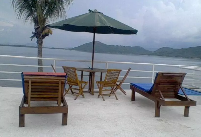 Hotelli The Place Beach Bungalows
