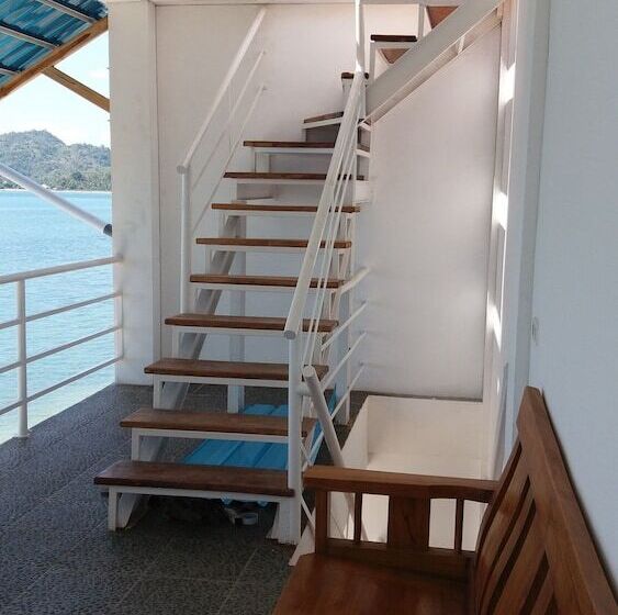 ホテル The Place Beach Bungalows