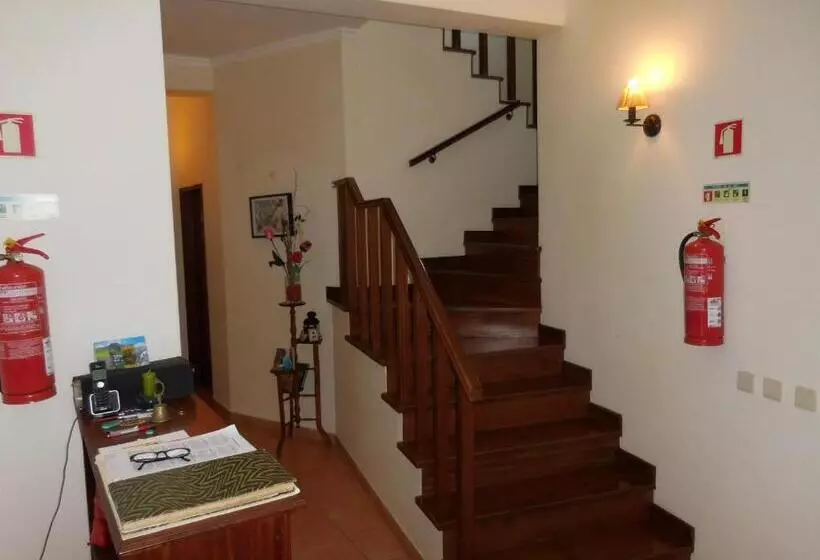 Majatalo Casa De Hóspedes Celeste By Portugalferias