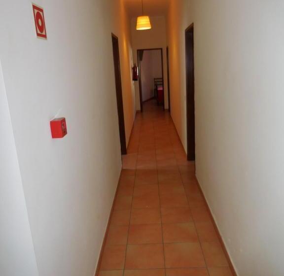 بنسيون Casa De Hóspedes Celeste By Portugalferias