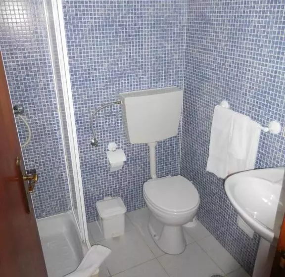 Majatalo Casa De Hóspedes Celeste By Portugalferias