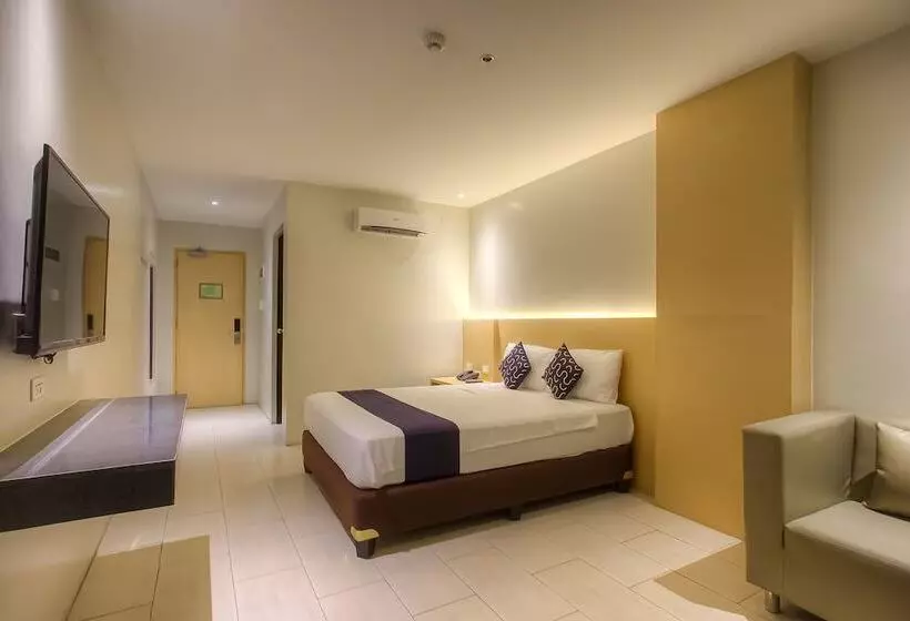 Majatalo Mayon View Garden Apartelle Sa Bukid