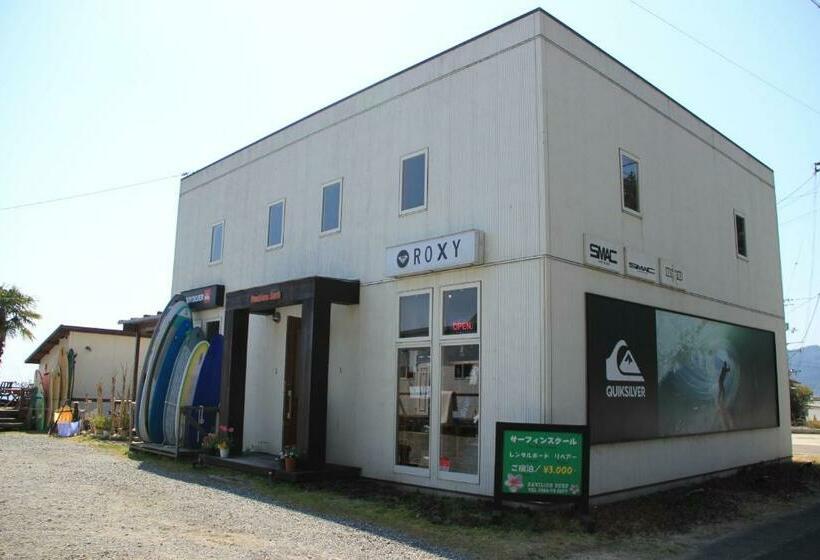 ペンション Pavilionsurf&lodge