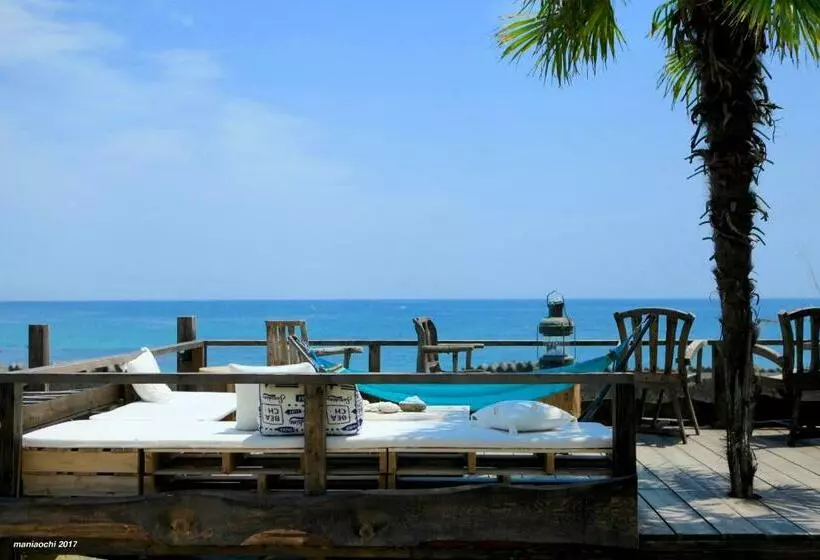 Majatalo Pavilionsurf&lodge