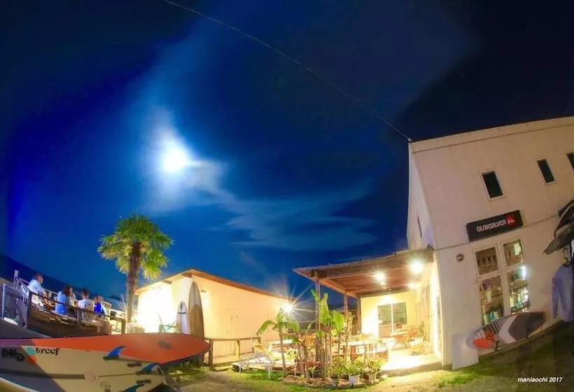 Majatalo Pavilionsurf&lodge