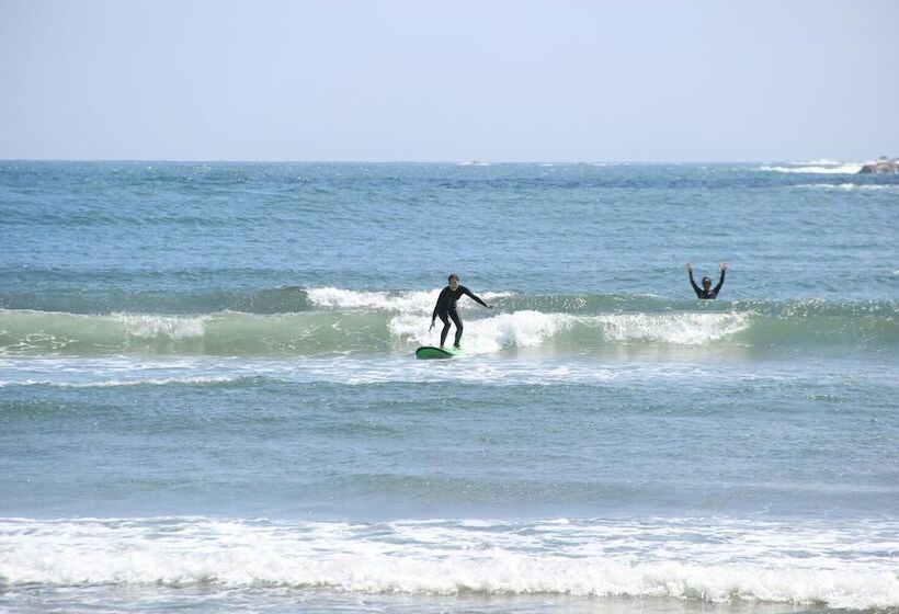 ペンション Pavilionsurf&lodge