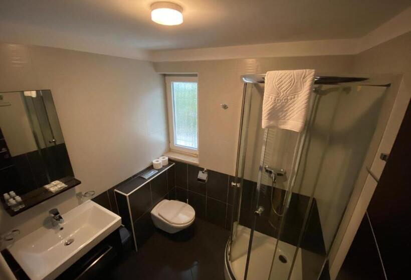 Ribarska Koliba   Stella Adria Villa