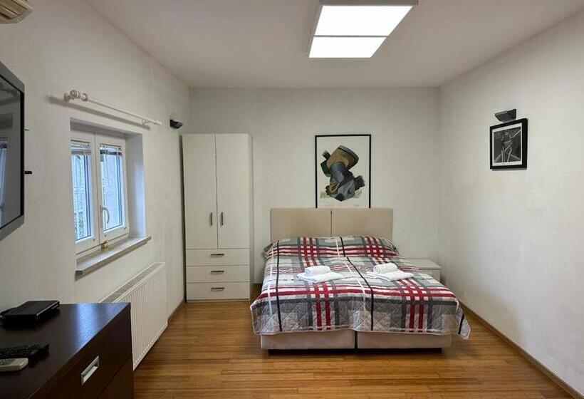 Ribarska Koliba   Stella Adria Villa