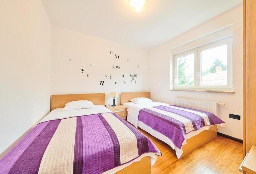 Ribarska Koliba   Stella Adria Villa