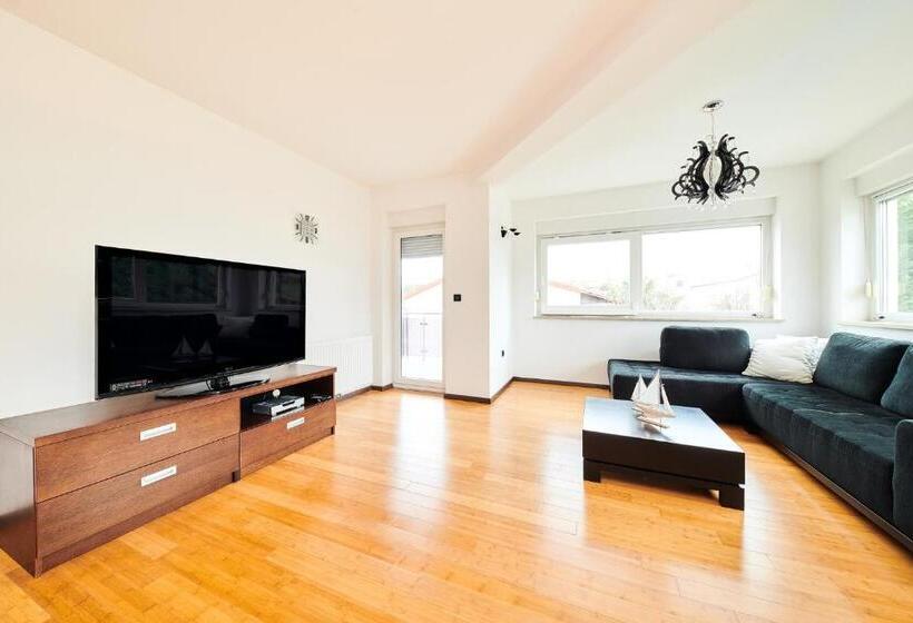 Ribarska Koliba   Stella Adria Villa