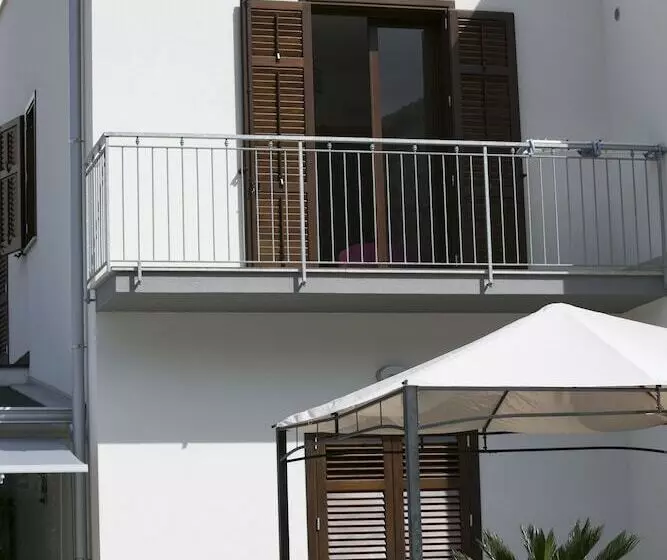 Rotte E Sentieri B&b