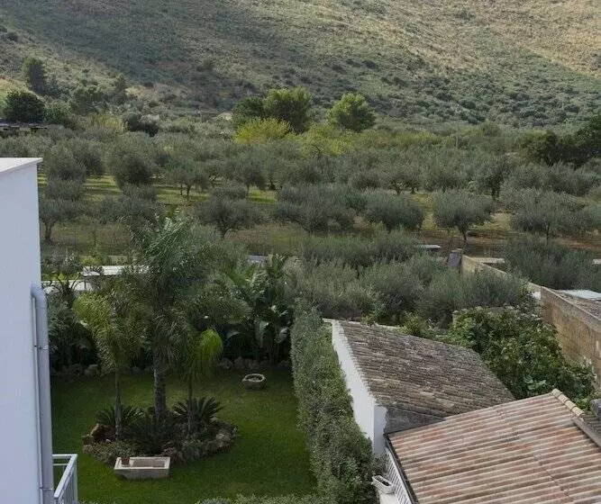 Rotte E Sentieri B&b