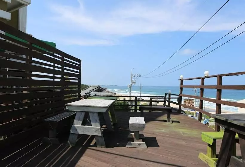 Seaview Pension