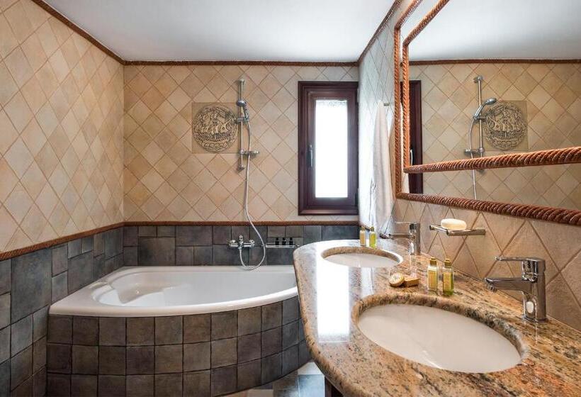 Summer House Collection