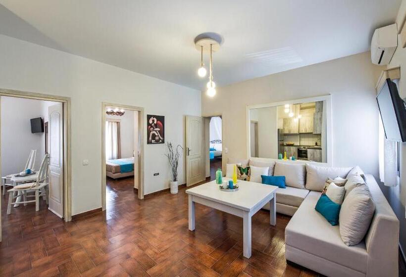 Summer House Collection