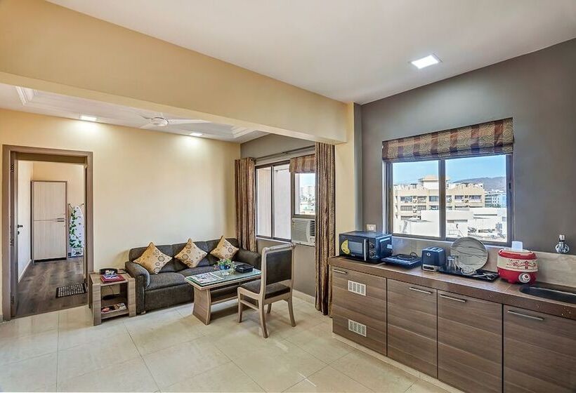 Ashok Deluxe Apartments