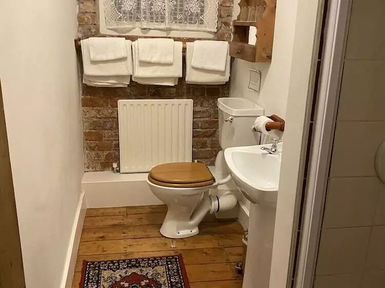 Aamiaismajoitus (B&B) Clone Country House