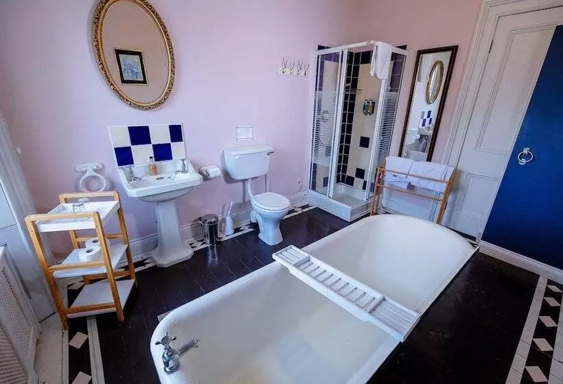 Aamiaismajoitus (B&B) Clone Country House