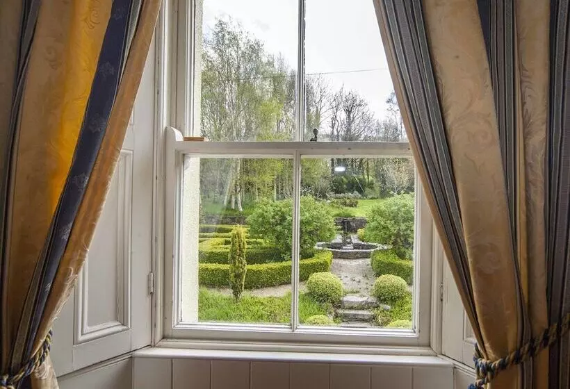 Aamiaismajoitus (B&B) Clone Country House