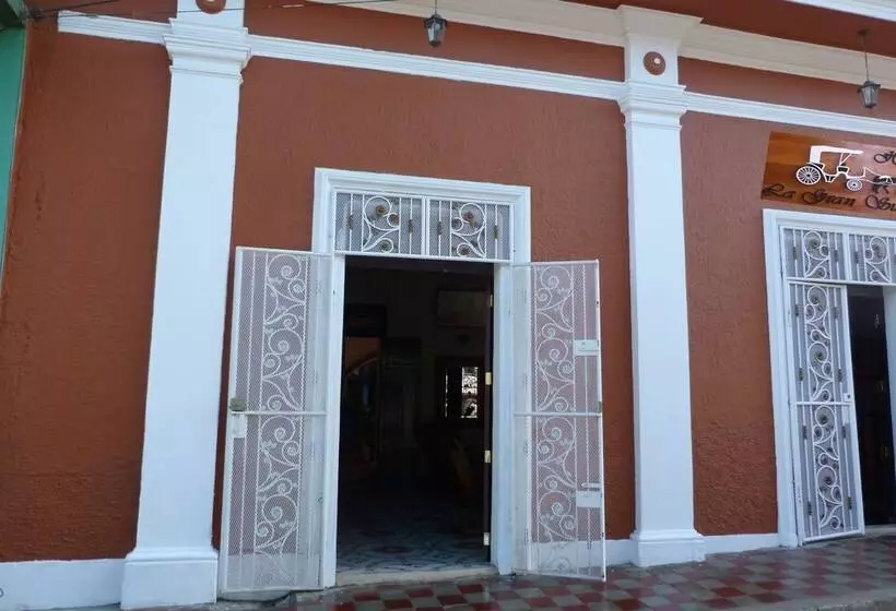 هتل La Gran Sultana