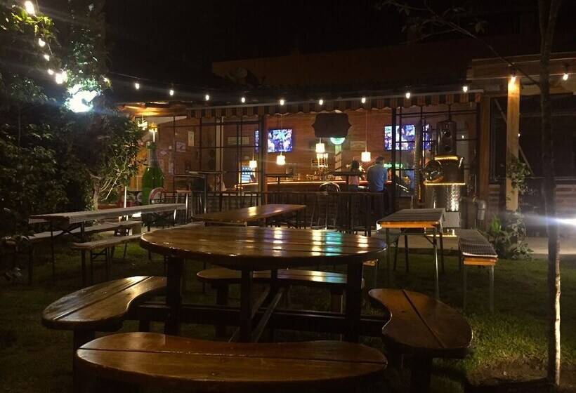 בית מלון כפרי Rukka Lodge