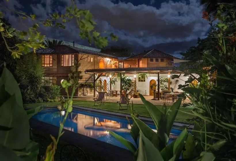 هتل Rukka Lodge