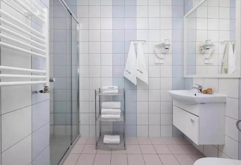 Majatalo Azul