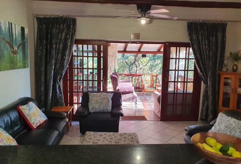 펜션 Beyond The Boma Boutique Guest