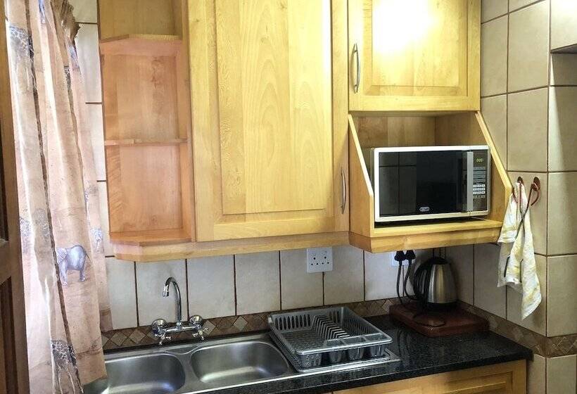 펜션 Beyond The Boma Boutique Guest