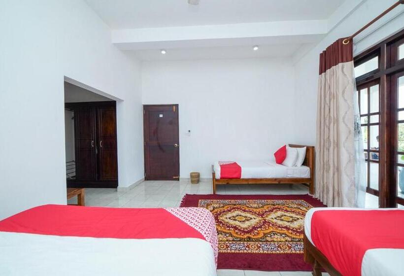 Pensão Dazzling Villa