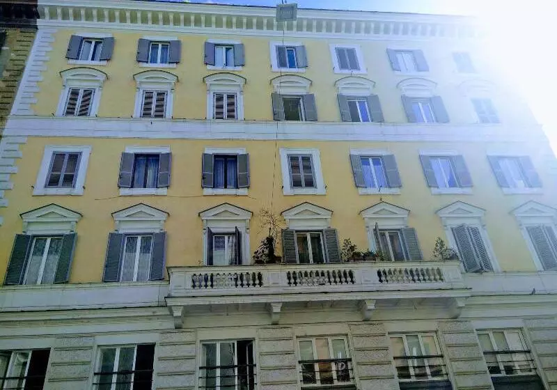 پانسیون Guest House Cavour 278