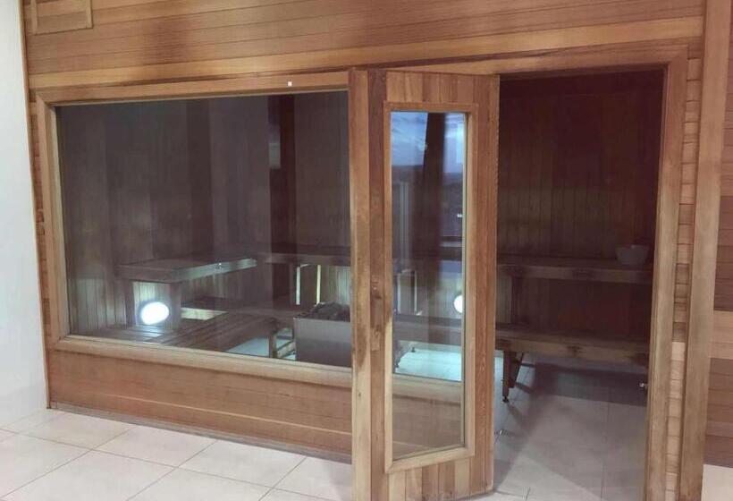 Aussie Escape Apartments Skyline Collins Tower