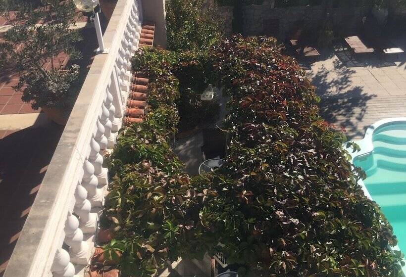 Villa Bougenvilia Tomas