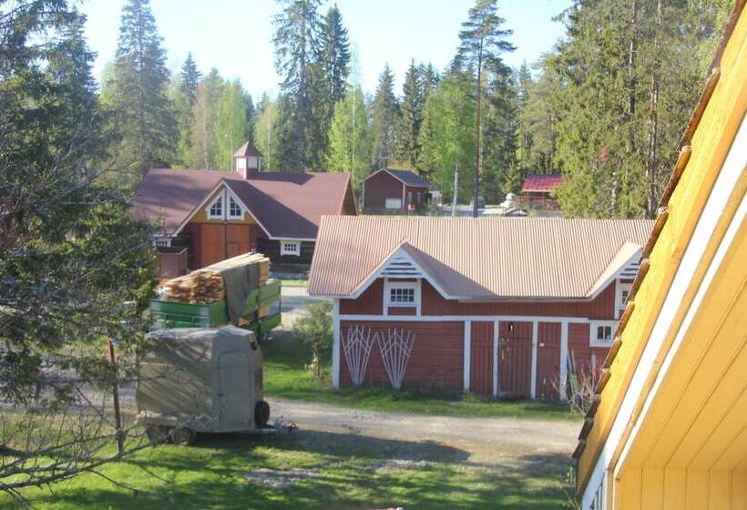 مسافرخانه Majatalo Veikeä Vuohi