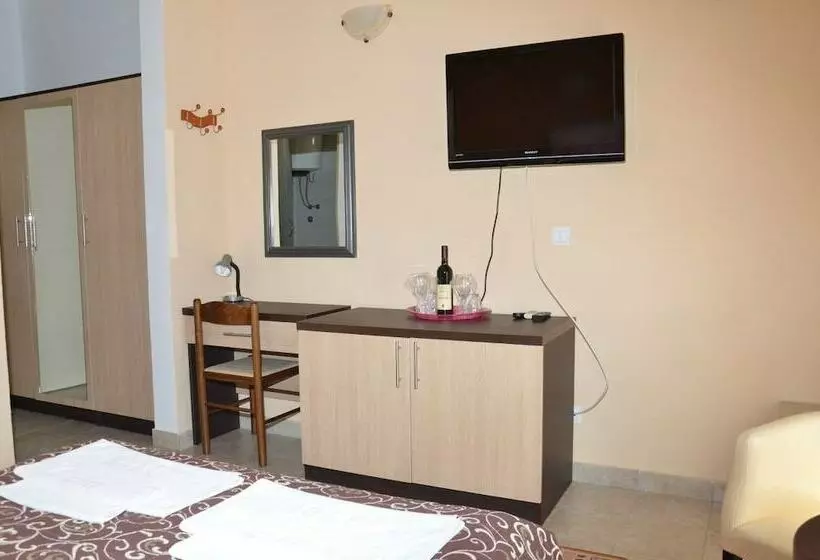 هتل Adria Sport