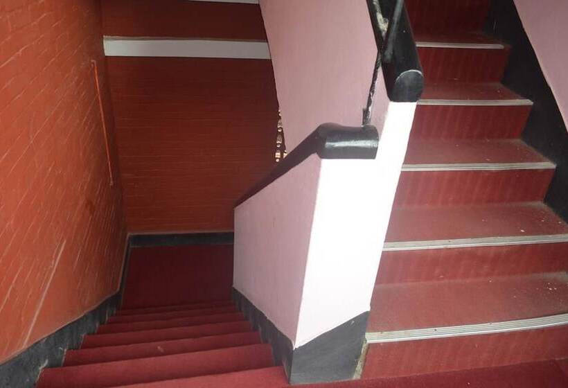 فندق Holiday Inn