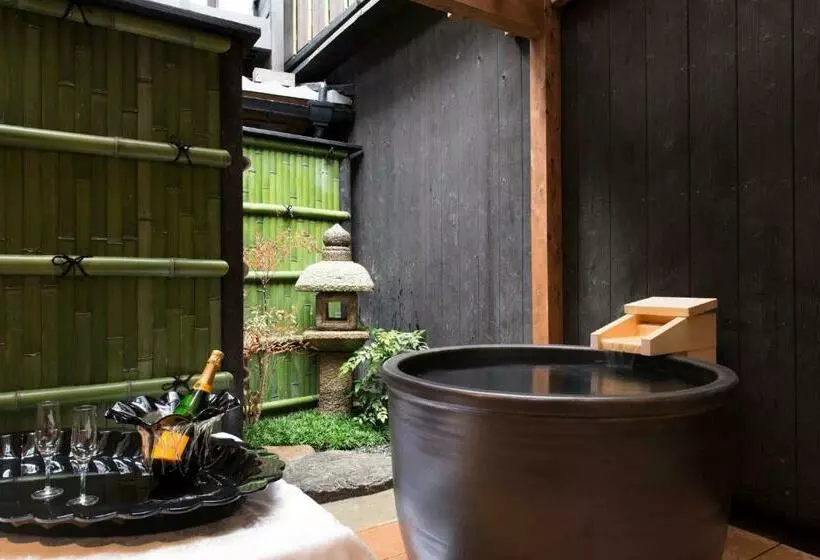 هتل Kamishichiken Oku