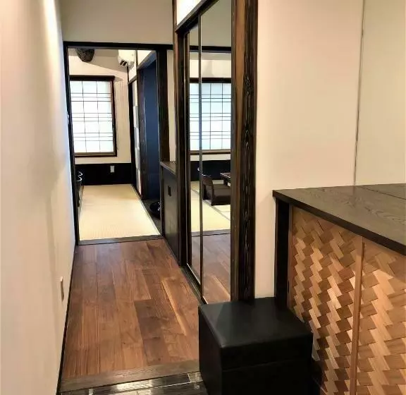 هتل Kamishichiken Oku