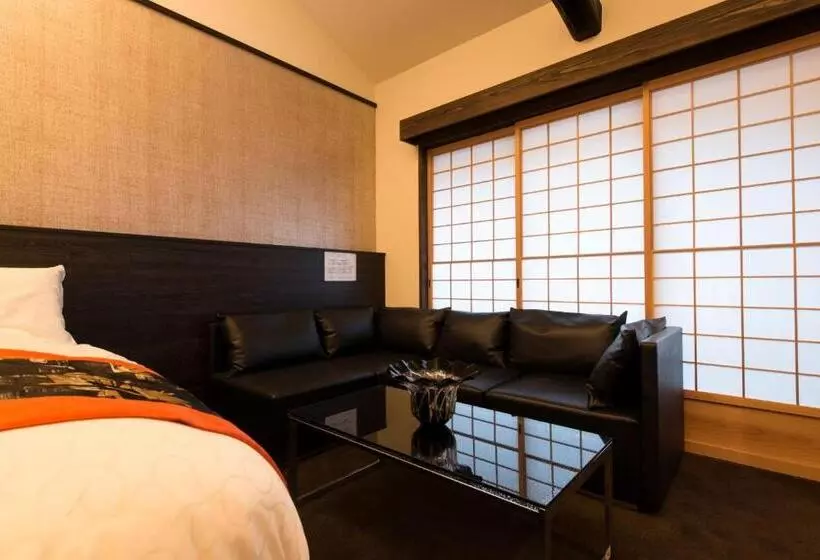 هتل Kamishichiken Oku