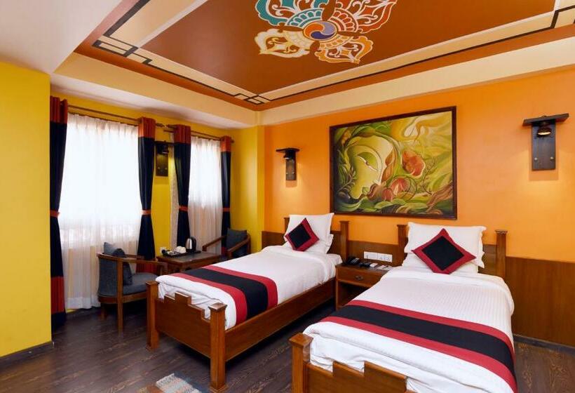 هتل Karma Boutique