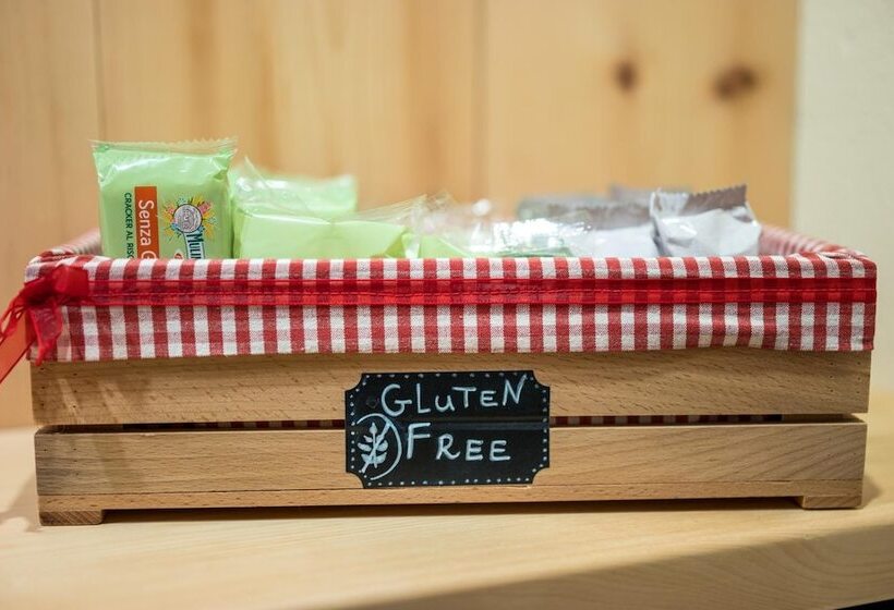 בית מלון כפרי Meuble Garni Della Contea