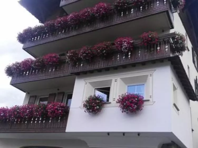 Hotelli Meuble Garni Della Contea