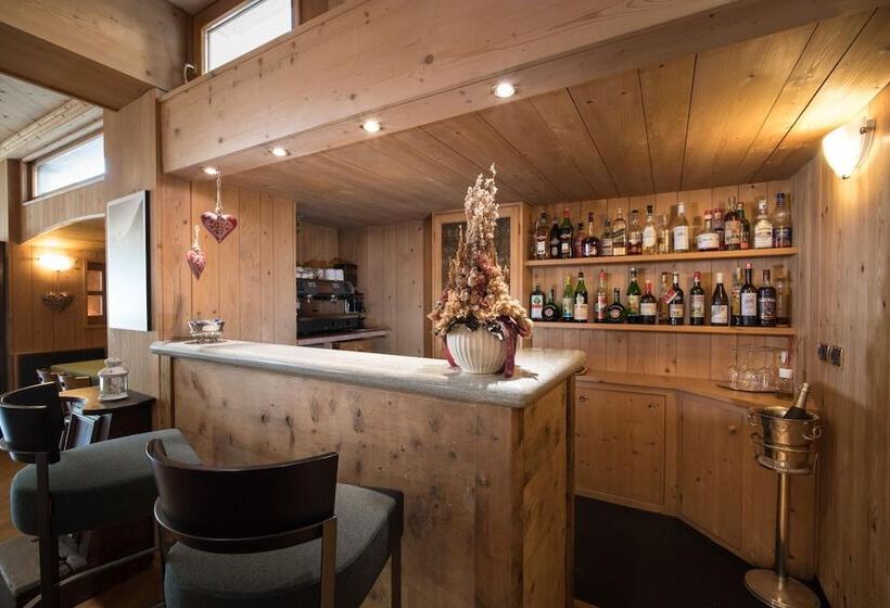 בית מלון כפרי Meuble Garni Della Contea