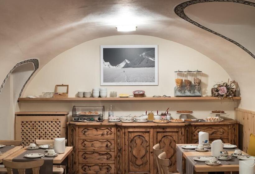 בית מלון כפרי Meuble Garni Della Contea